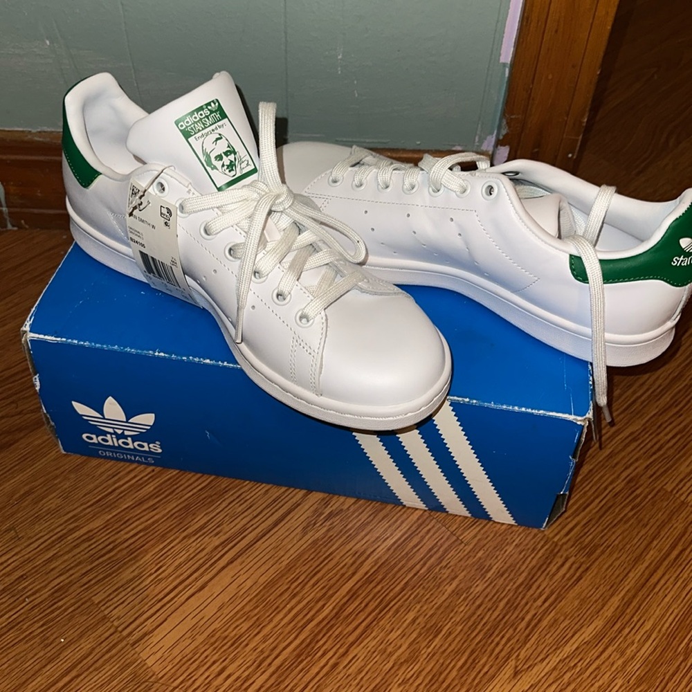 Brand new Stan Smith. New with Tag never worn